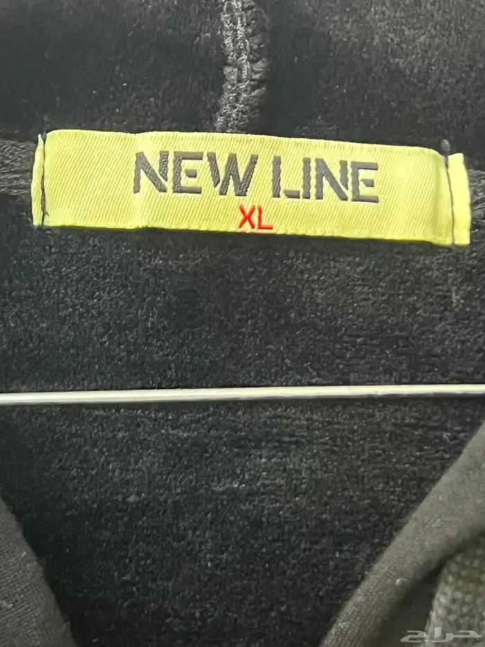 للبيع بلوفر جديد رجالي او نساء 1