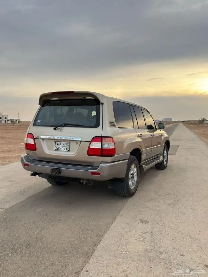 لاندكروزر 2006 VXR 3