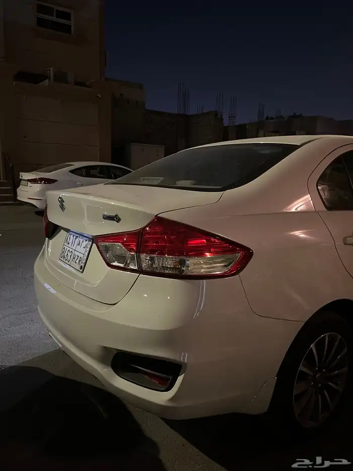 سزوكي سياز 2024 22