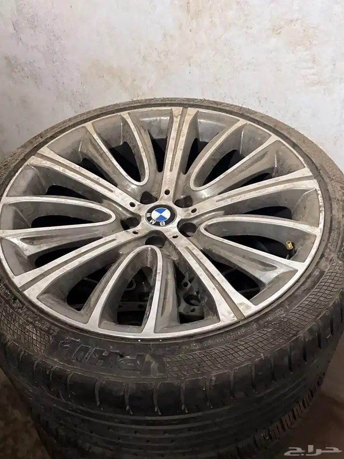 جنوط بي ام دبليو مقاس 20 مديل 2018 مع كفرات وكاله جديده 3