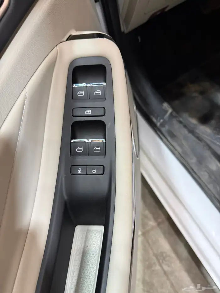 شيري اريزو 5خليجي 2026 7