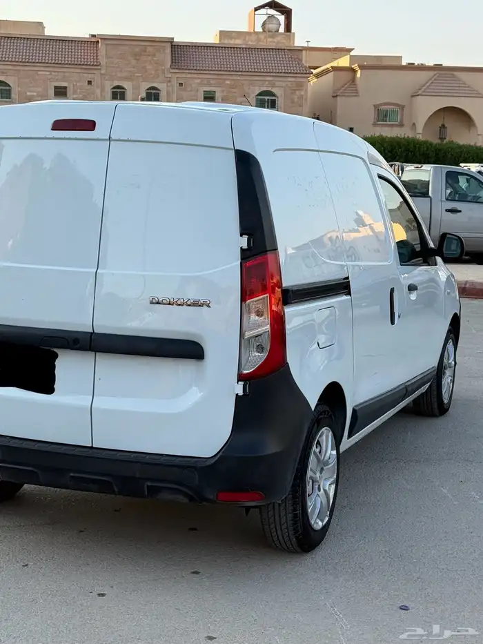 فان دوكر 2022 4