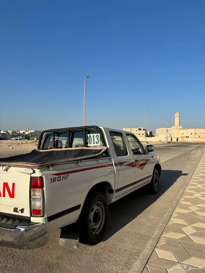 نيسان ددسن 2013 نظيف 8