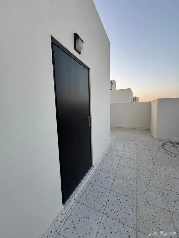 فيلا روف مؤثثة بالكامل بعالية قباء للبيع 25