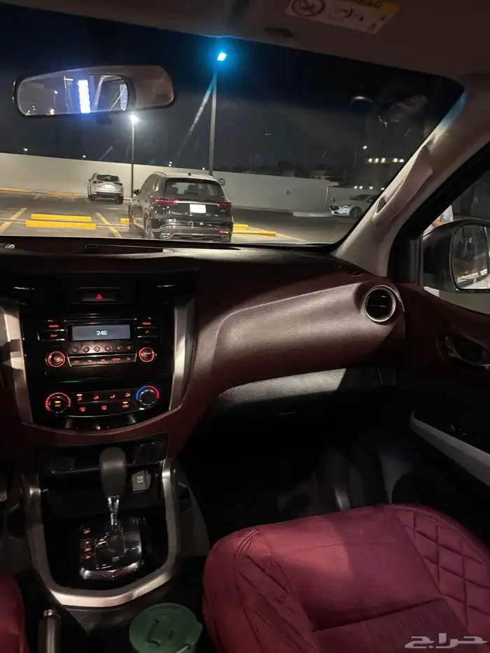 نيسان نافارا 2017 (قير اوتماتيك ) 14