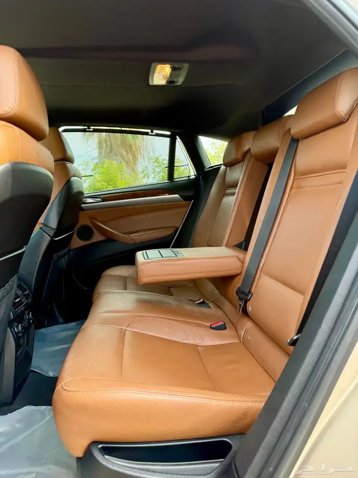 بي ام X6 مديل 2013 قمة بالنضافة 11