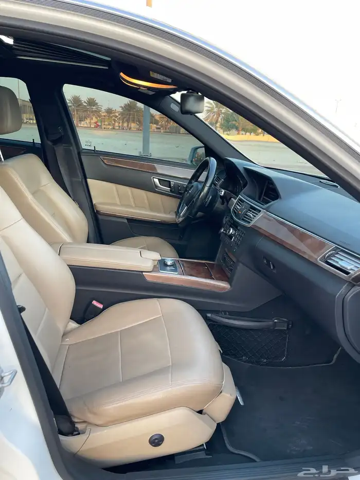 للبيع مرسيدس E350 مديل 2013 17