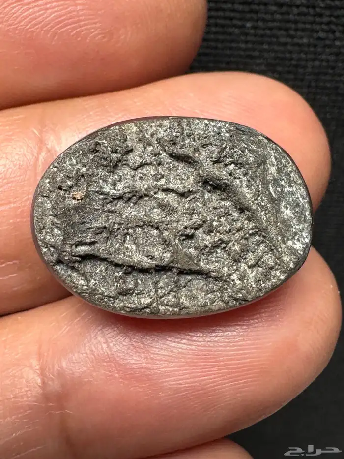 عقيق يماني أسود خام 1