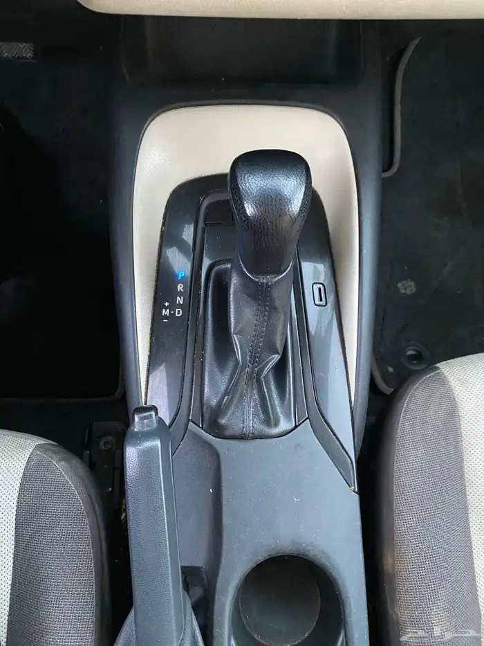 تويوتا كورولا 2022 نظيفة جدا ( تم البيع ) 21