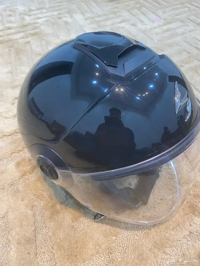 خوذه رحاله شبه جديده 1