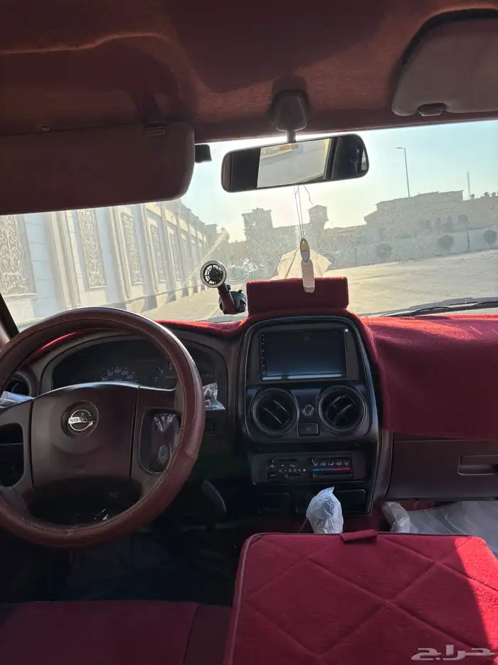 نيسان ددسن 2013 نظيف 34