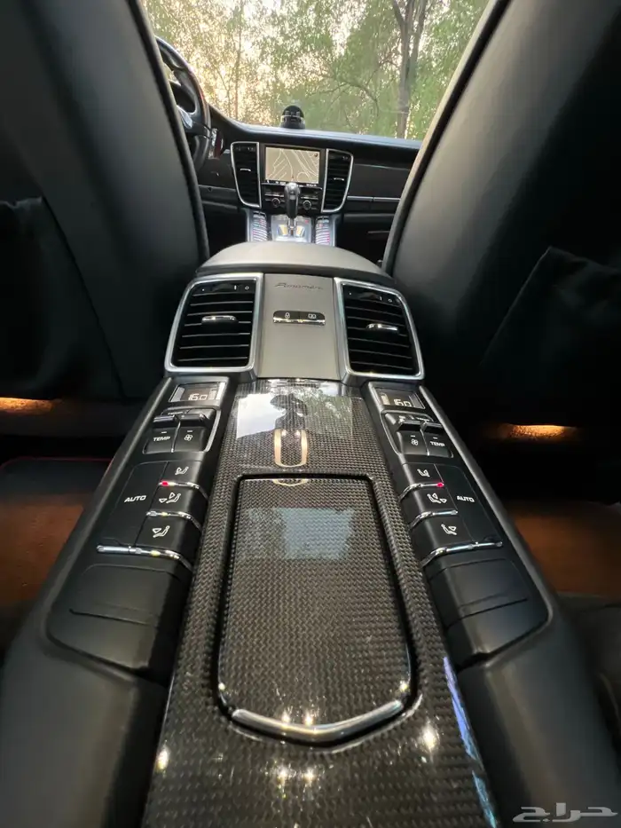 مخزن بورش باناميرا 4s 2012 عداد 54 الف كم فقط سماكو 33