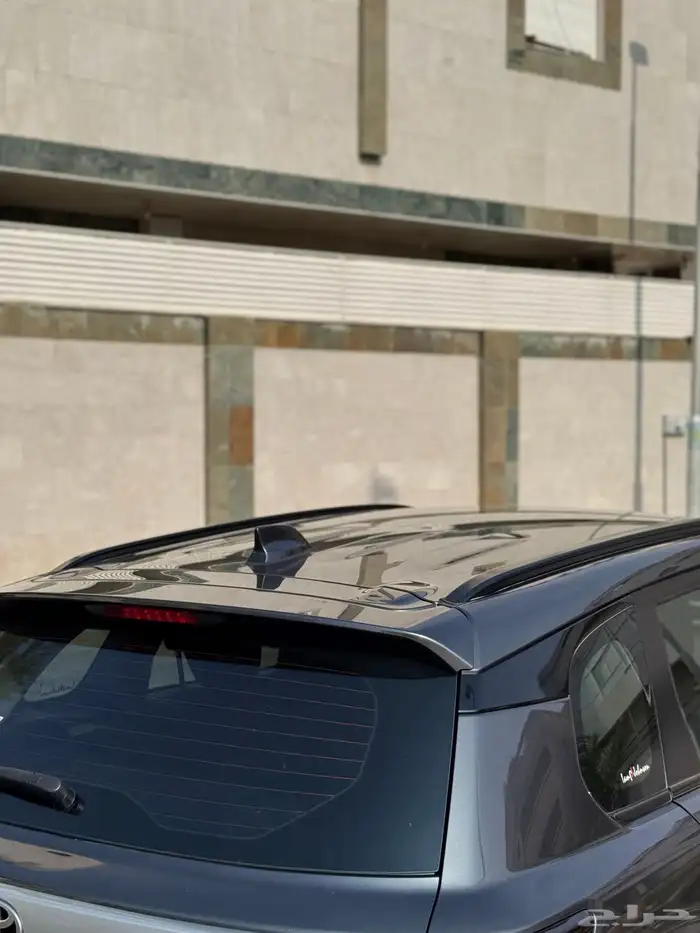 تويوتا اوربان كروزر 2023 GL بحالة الوكالة 10