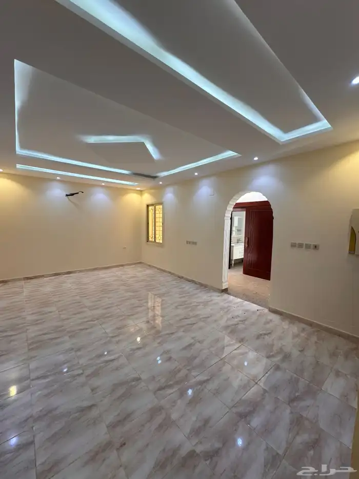 فيلا دوبلكس للبيع في شوران أ 21