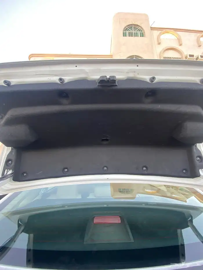 ( تم البيع )يارس 2023 ممشى قليل 66 الف كيلو ثاني مالك 15