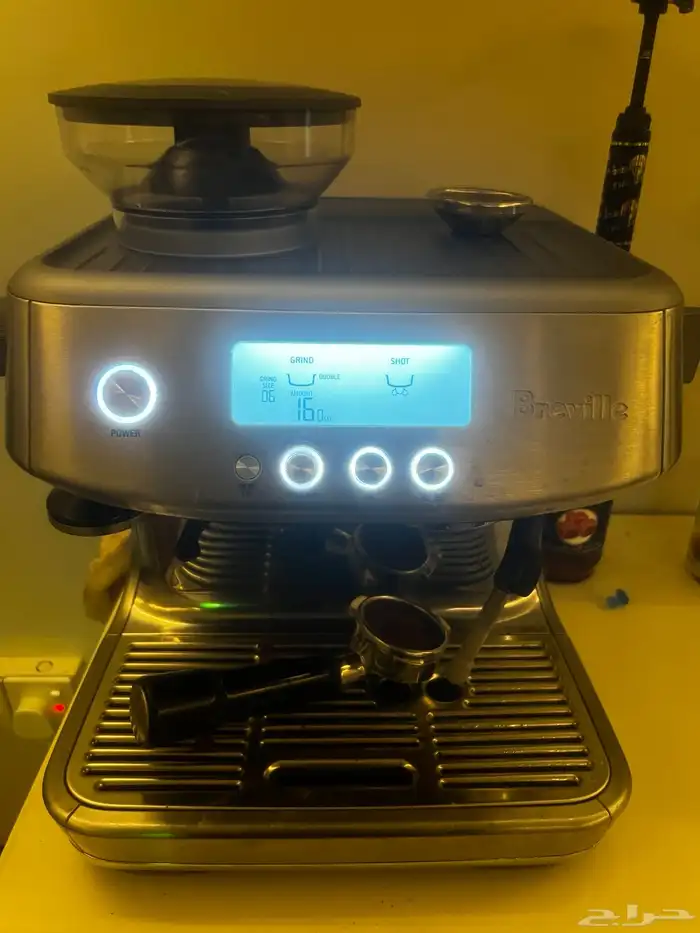 للبيع آلة قهوة بريفل Breville   نظيفة وجاهزة للعمل 2