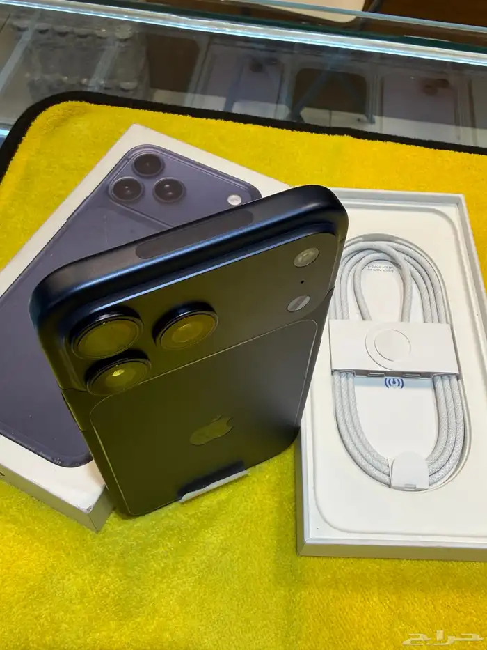 آيفون 17 برو ماكس جديد لم يستخدم بس انفك من الكرتون شرق اوس 11