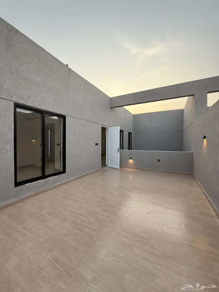 فيلا للبيع في التحلية بالخبر 29