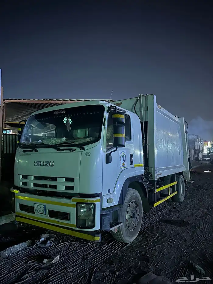 مكبس نفايات ايسوزو موديل 2017 0