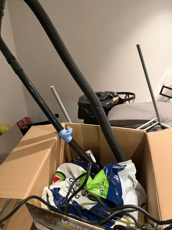 ابواب المنيوم وقزاز وطراحة سليمة بدون ملاحظات مكينة تنظيف 12