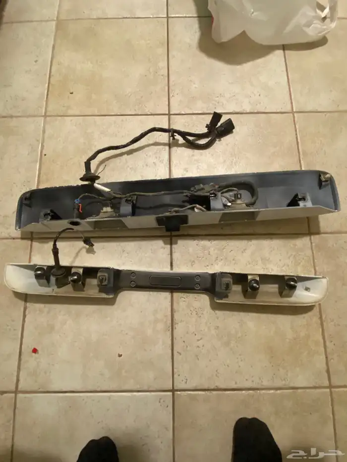 قفل شنطة جمس 2008 5