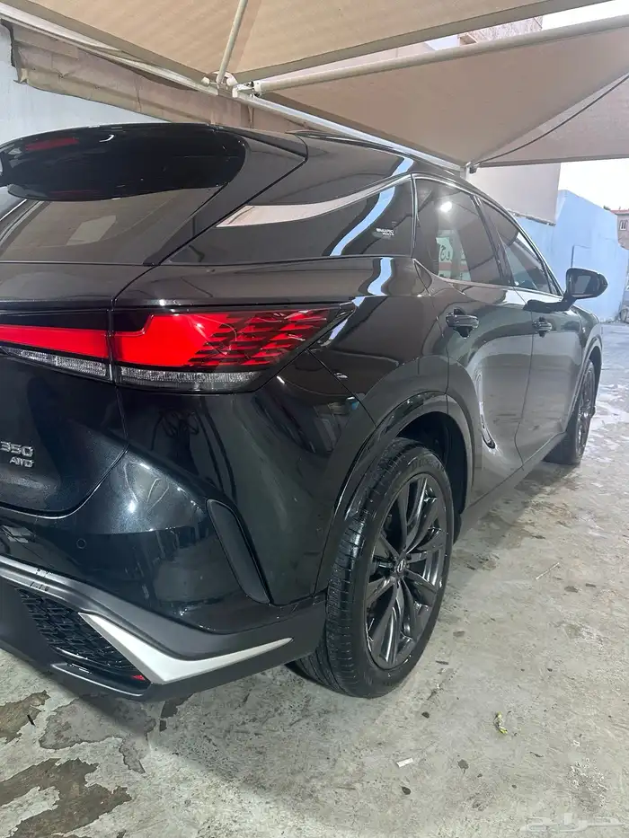 لكزس F sport 350 2024 ممشى قليل بودي بلد سعودي 3