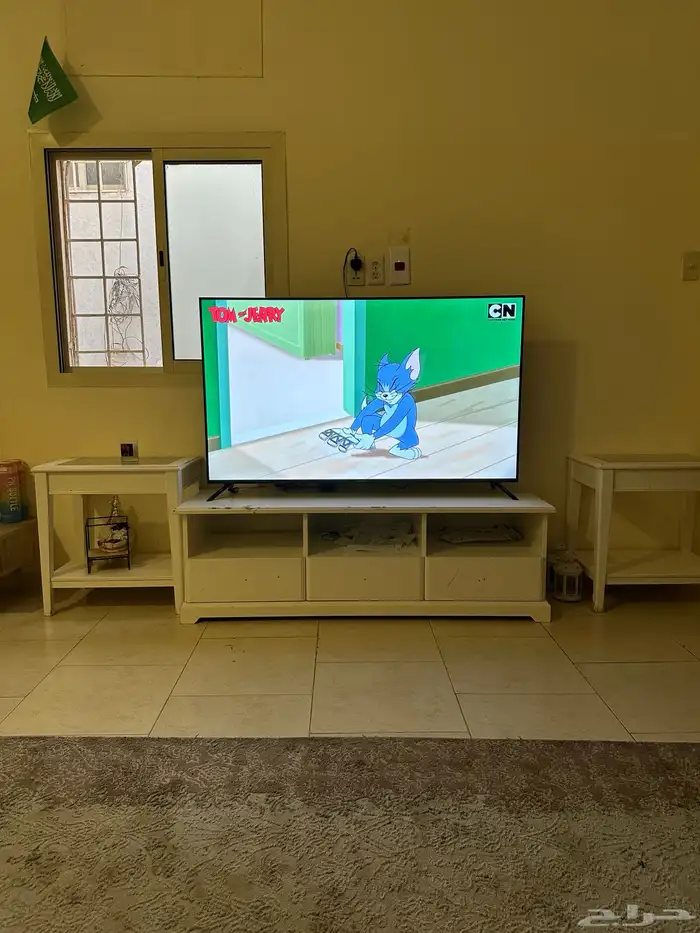 تلفزيون أندرويد شغال نظيف جدا خالي من العيوب 0