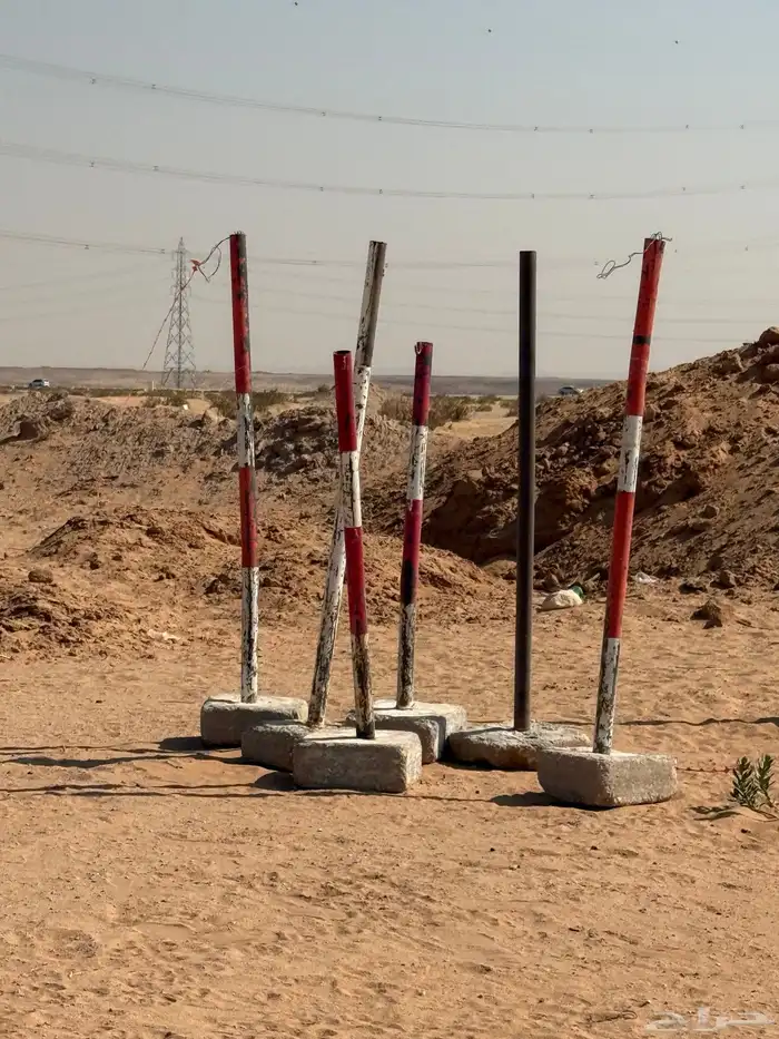 للبيع مجموعة من المواد والحديد و التكيف وغيره لمشروع منتهي 2