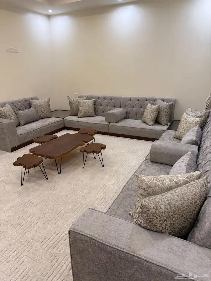 طقم مجلس رجال مع طاولات خدمه مجانا .. 4