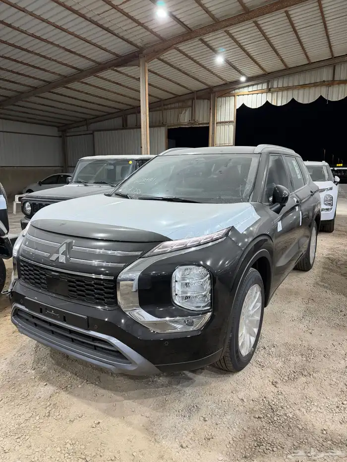 ميتسوبيشي اوتلاندر 2026 بانوراما ربع فل ب 101900شامل عرض 0