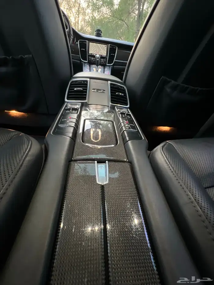 مخزن بورش باناميرا 4s 2012 عداد 54 الف كم فقط سماكو 35