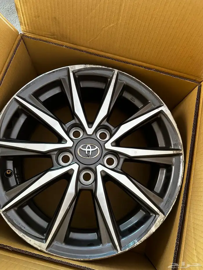 جنوط كامري 2025 ستاندر جديده ومعهن الصواميل 0