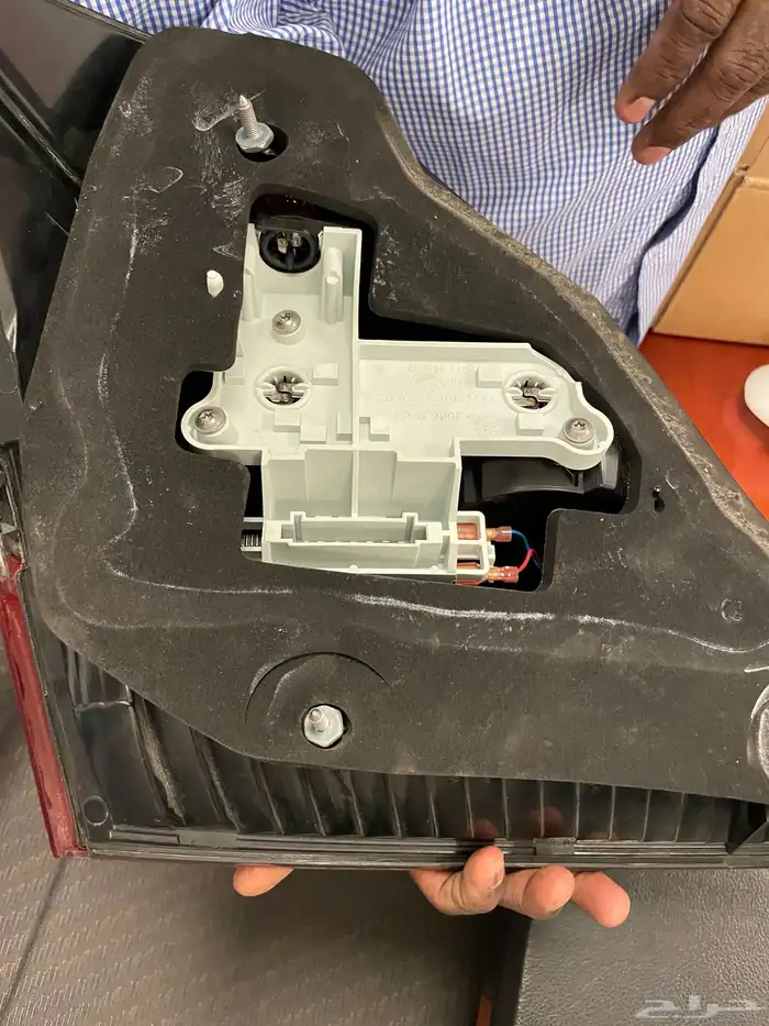 اسطب مرسيدس طقم للبيع 2