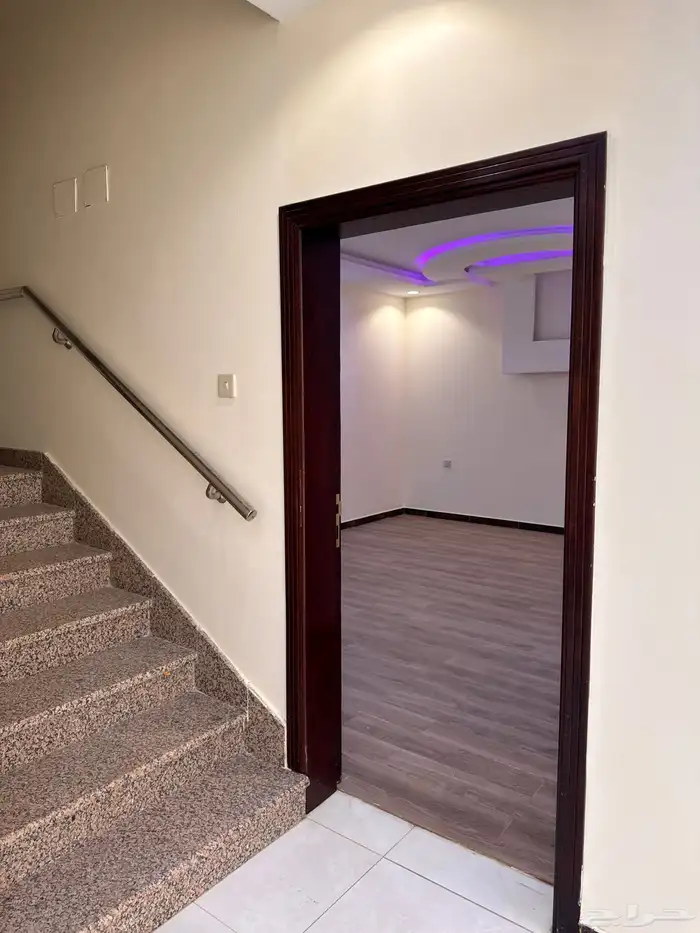 فيلا دوبلكس للبيع في شوران أ 32