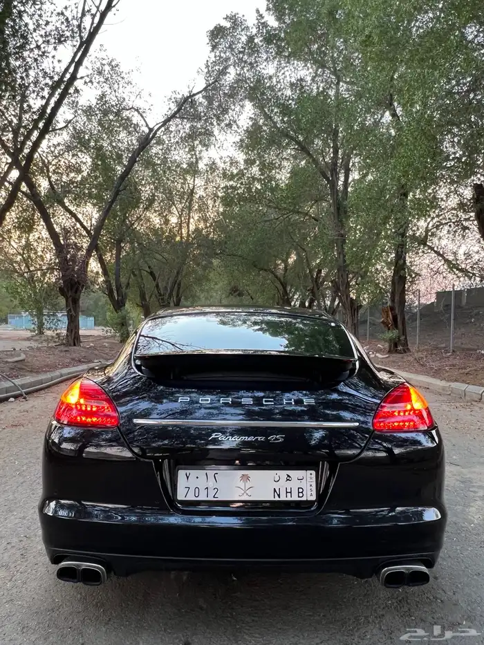 مخزن بورش باناميرا 4s 2012 عداد 54 الف كم فقط سماكو 5