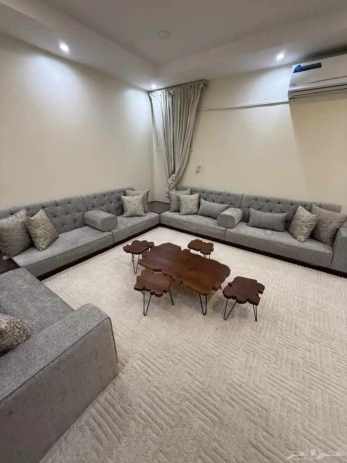 طقم مجلس رجال مع طاولات خدمه مجانا .. 7