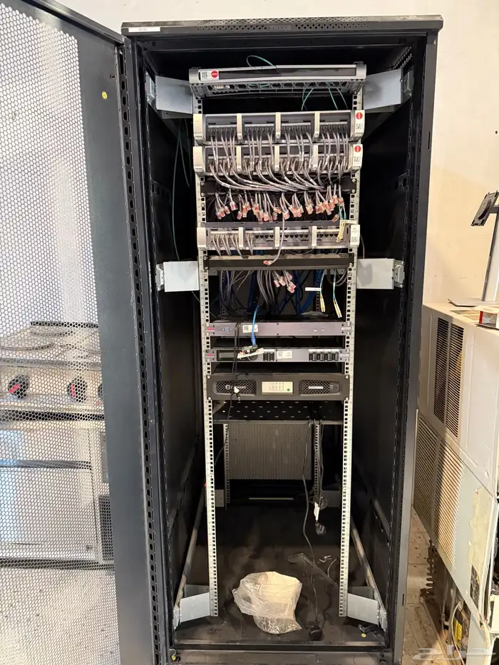 راك سيرفر كابينة سيرفر 1