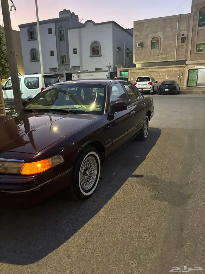 فورد كراون فكتوريا موديل 1994 12