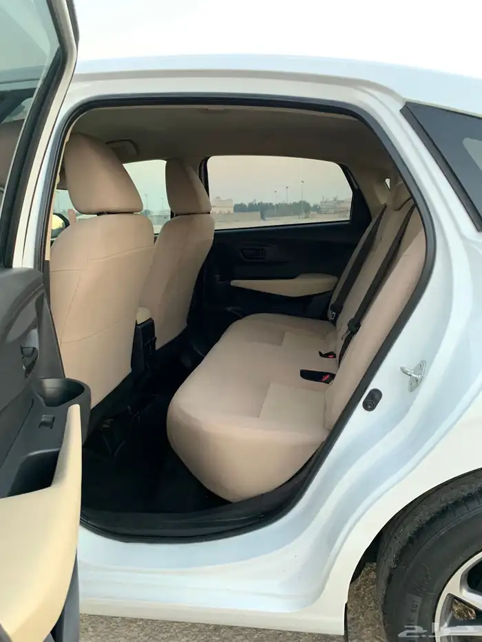 تويوتا يارس 9