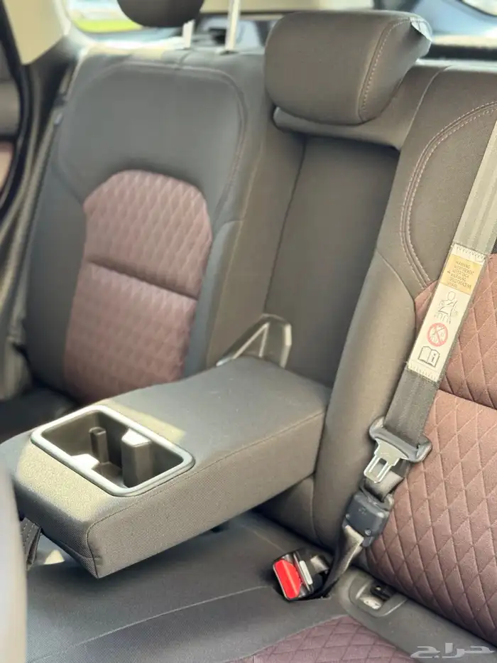 تويوتا اوربان كروزر 2023 GL بحالة الوكالة 24