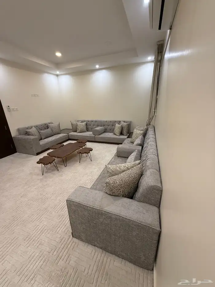 طقم مجلس رجال مع طاولات خدمه مجانا .. 6