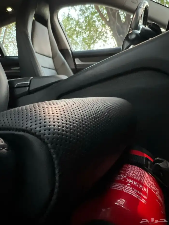 مخزن بورش باناميرا 4s 2012 عداد 54 الف كم فقط سماكو 14