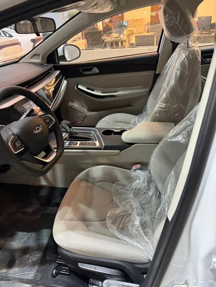 شيري اريزو 5خليجي 2026 6