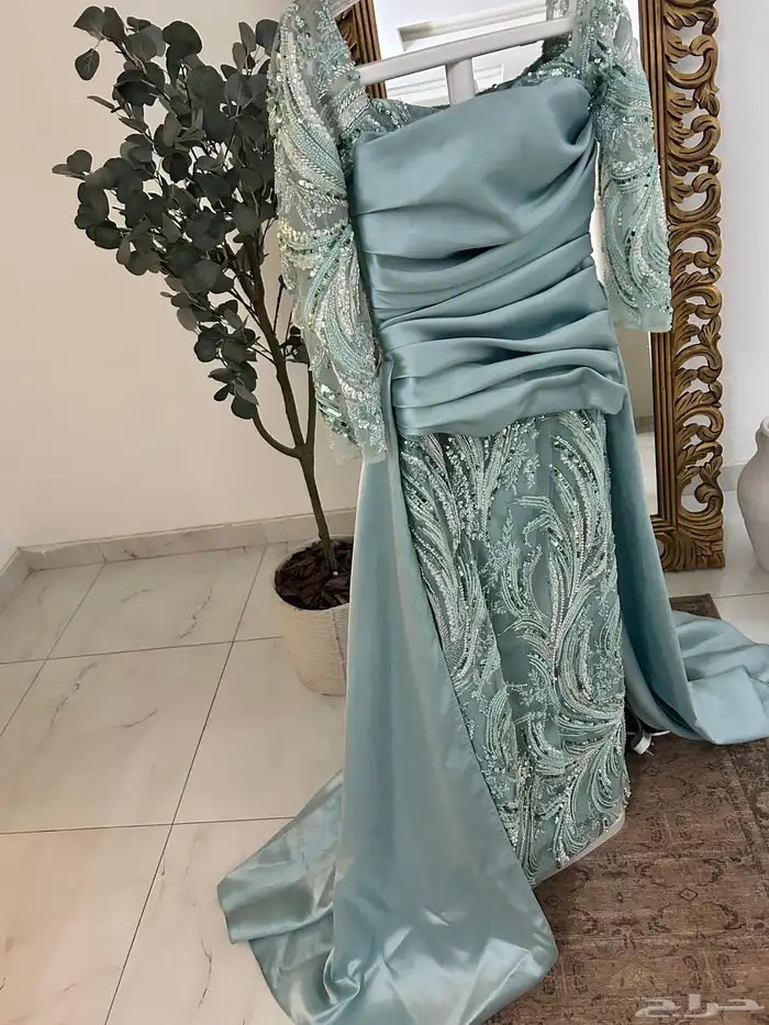 فستان للبيع جديد تم لبس فقط3 ساعات 4