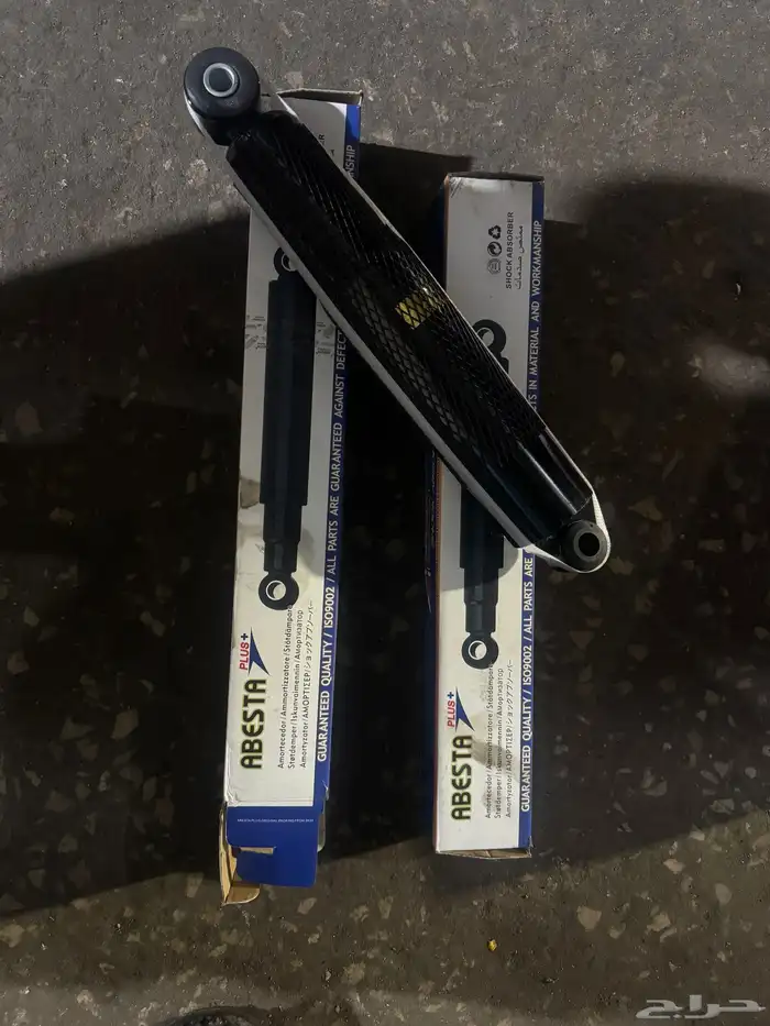 قطع وأغراض هايلكس 2006 حتى 2015 10