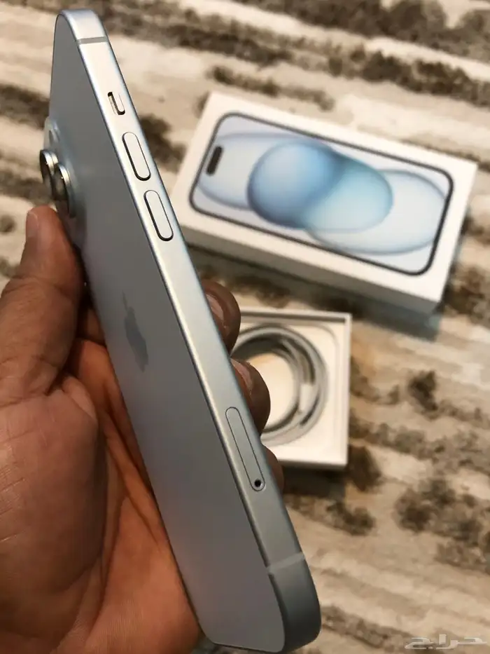 ايفون 15 العادي 128 بحالة الجديد 2