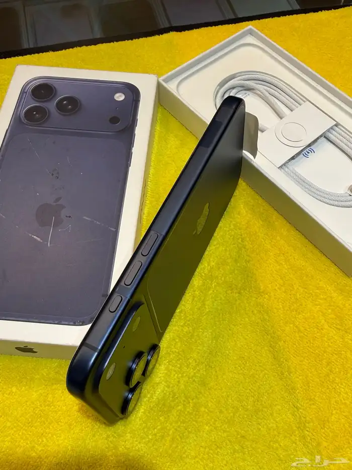 آيفون 17 برو ماكس جديد لم يستخدم بس انفك من الكرتون شرق اوس 9