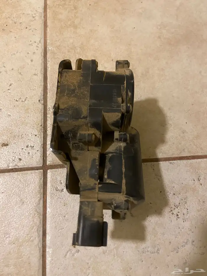 قفل شنطة جمس 2008 2