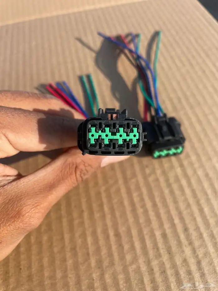 أفياش شمعات لسيارات نيسان الانوار الاماميه 3