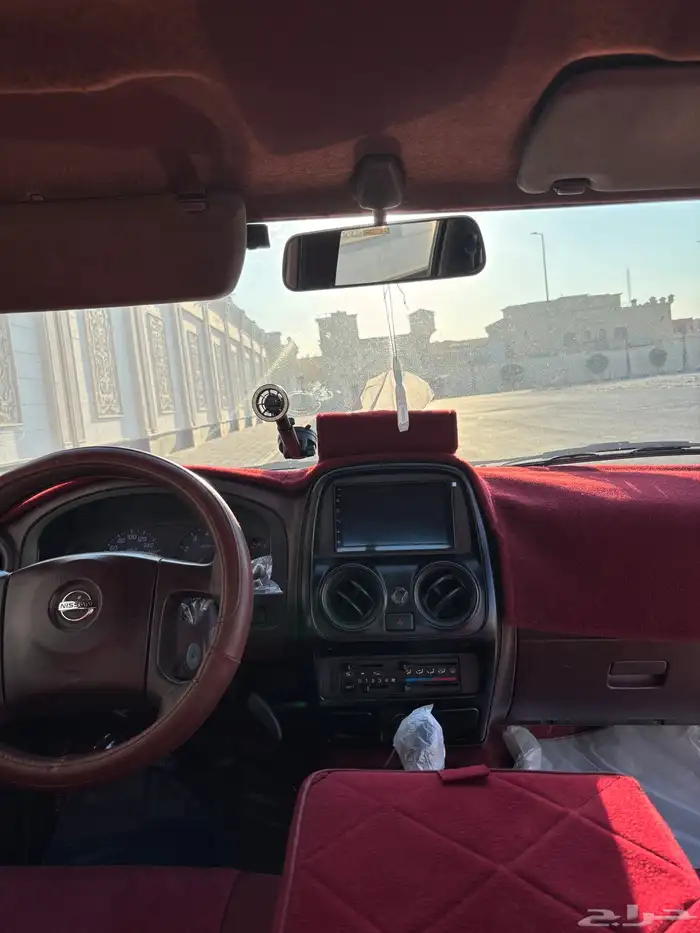 نيسان ددسن 2013 نظيف 35